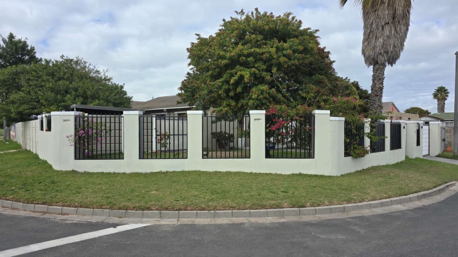 3 Bedroom Property for Sale in Forest Glade Western Cape